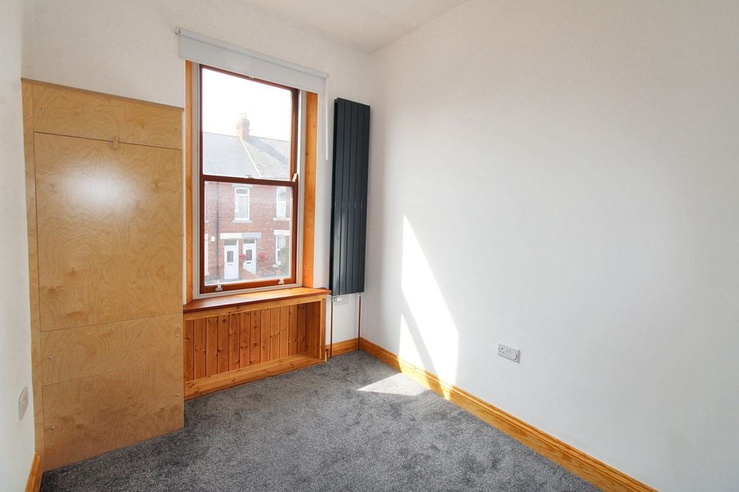 Flat Chillingham Road in Newcastle upon Tyne