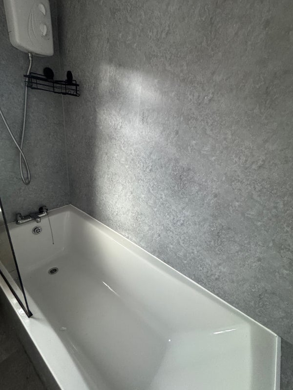 Room Albert Street in Heywood