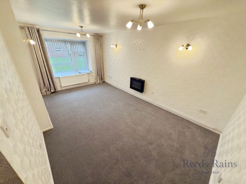 Flat Prospect Terrace in Newcastle-under-Lyme