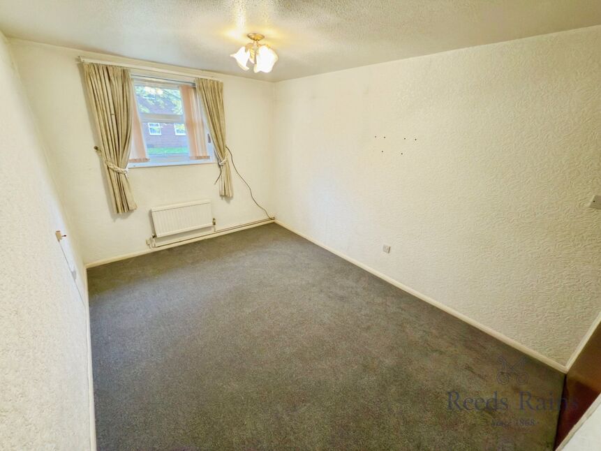 Flat Prospect Terrace in Newcastle-under-Lyme