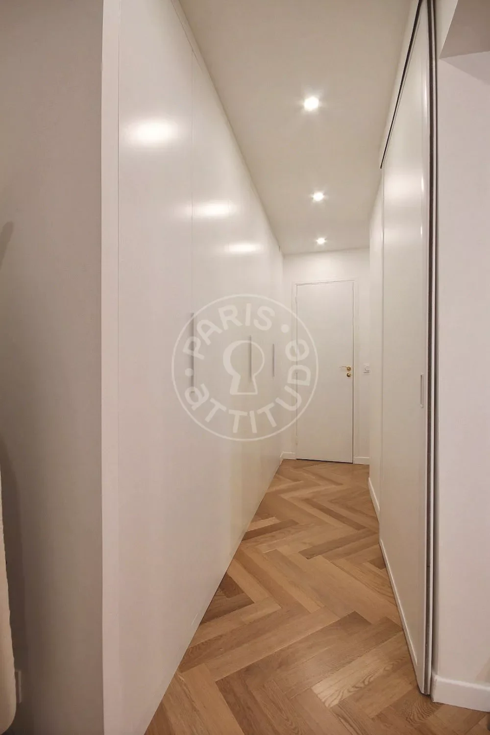Appartement Rue de Nemours à Paris