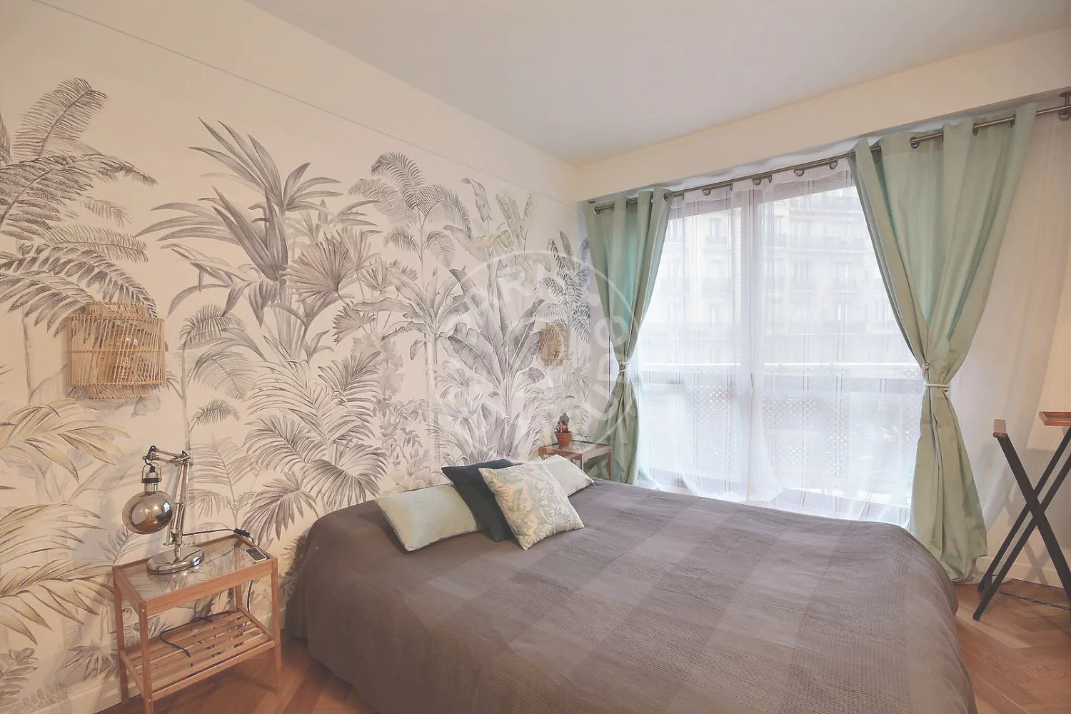 Appartement Rue de Nemours à Paris