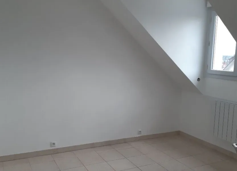 Appartement Avenue du Régiment Normandie-Niémen à Sainte-Geneviève-des-Bois