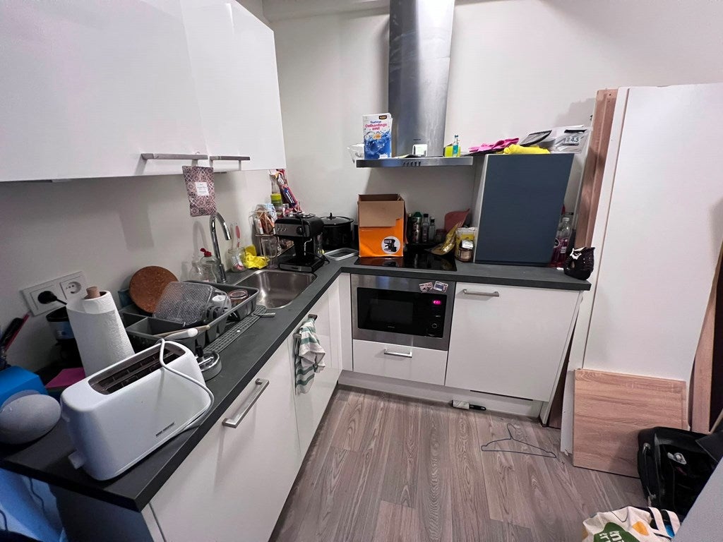 Studio te huur: Oudeweg, Groningen