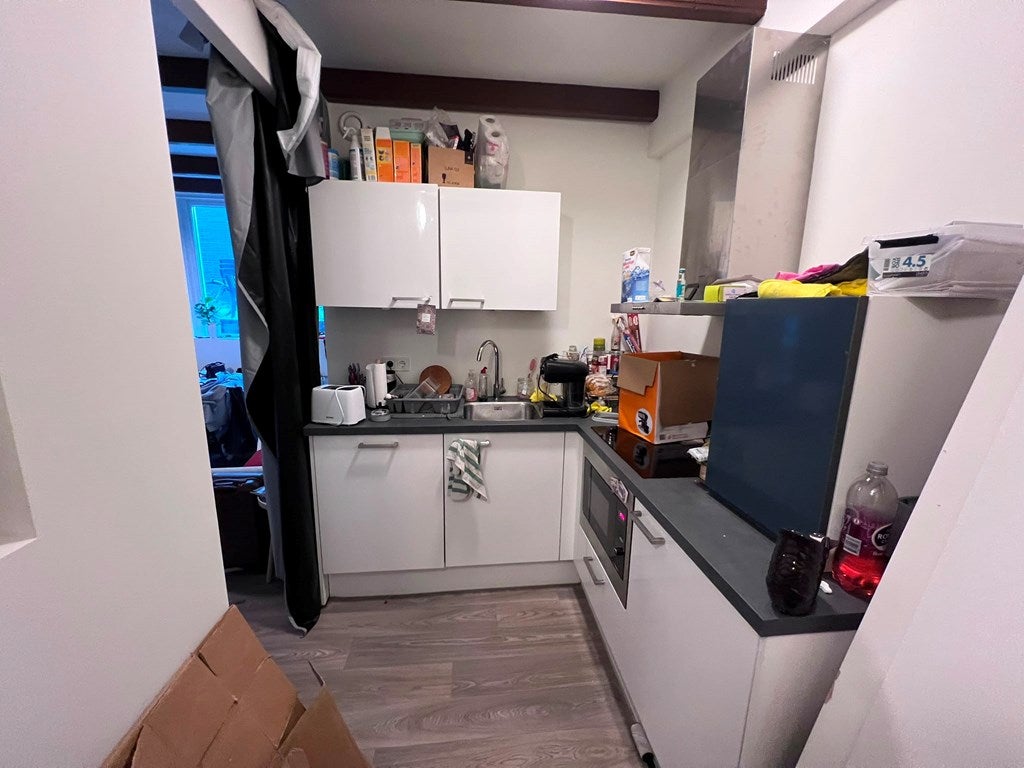 Studio te huur: Oudeweg, Groningen