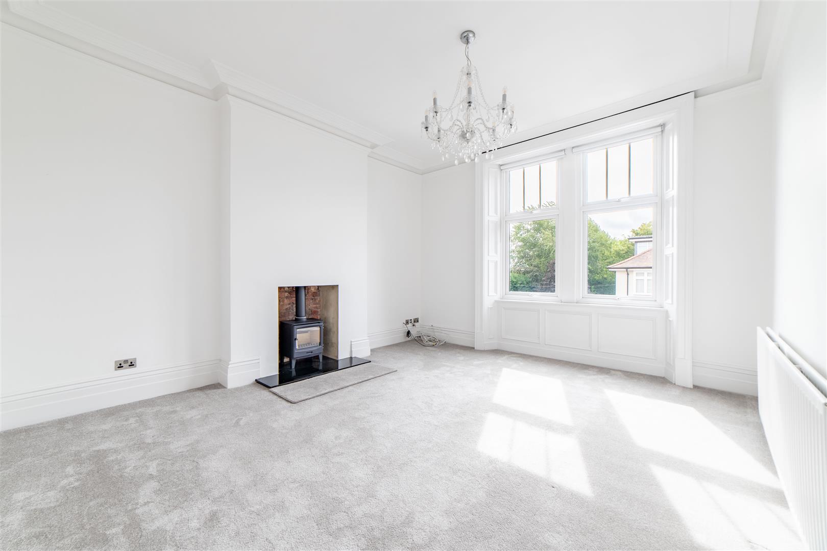 Flat Elmfield Road in Newcastle upon Tyne