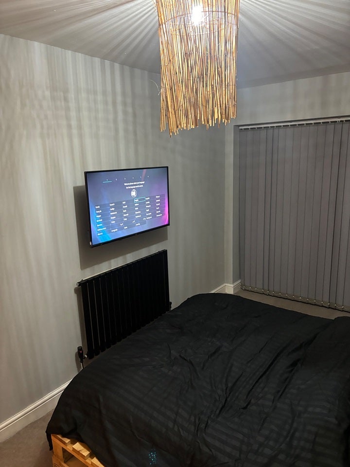 Room France Street in Westhoughton
