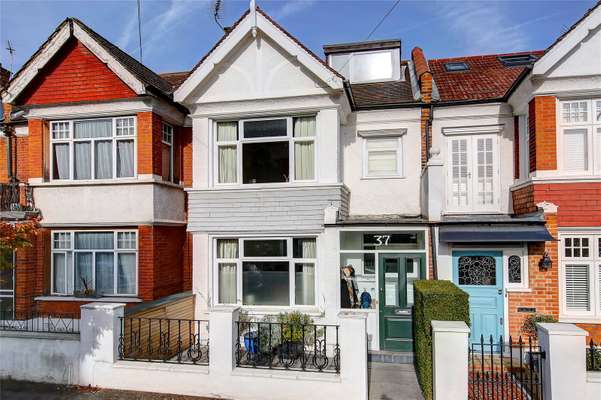 House Ryfold Road in Greater London