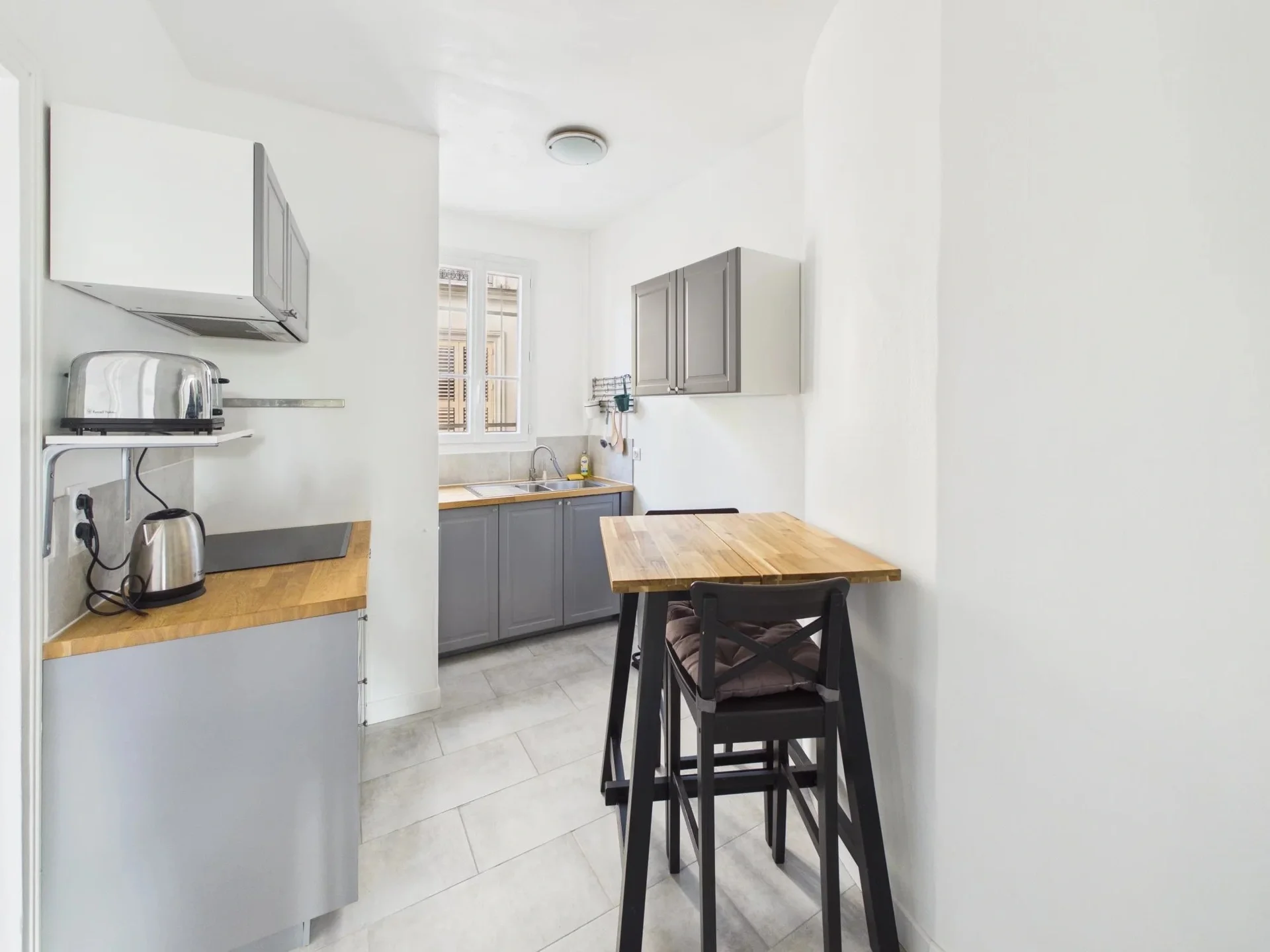 Flat Rue Cardinet in Paris