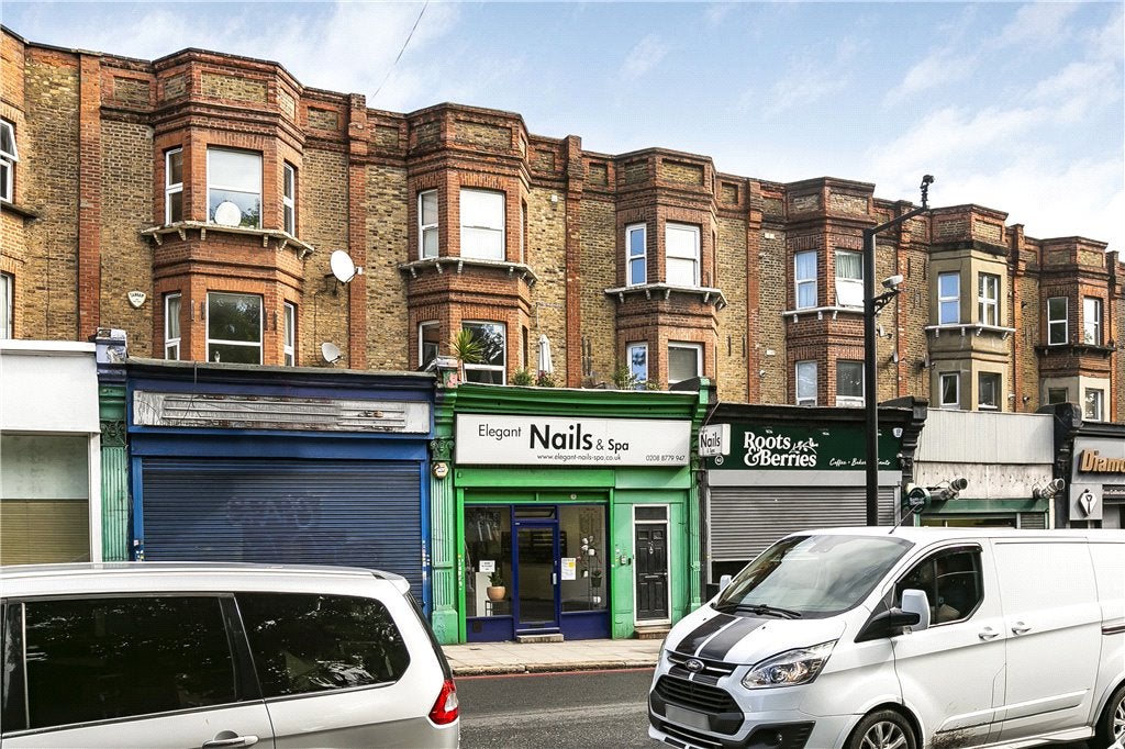 Flat West Hill in Greater London