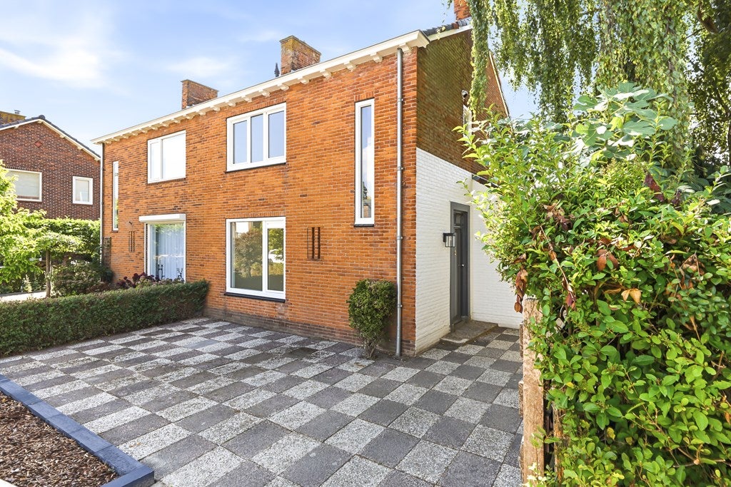 Huis Sint Maartenlaan 2 in Vlissingen