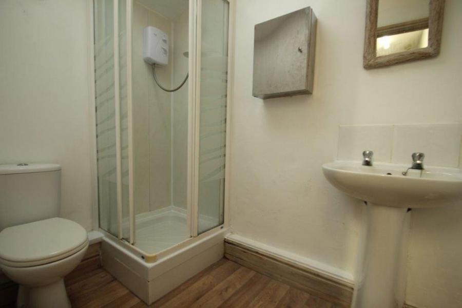 Flat Bulwer Road in Leicester