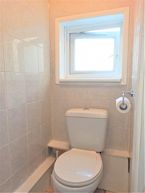 Room Roman Road in Greater London