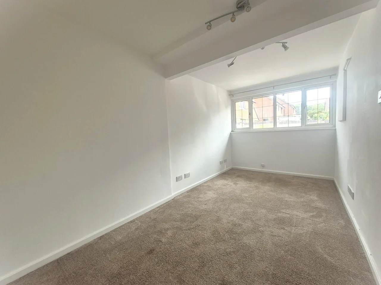 House Cottongrass Close in Greater London