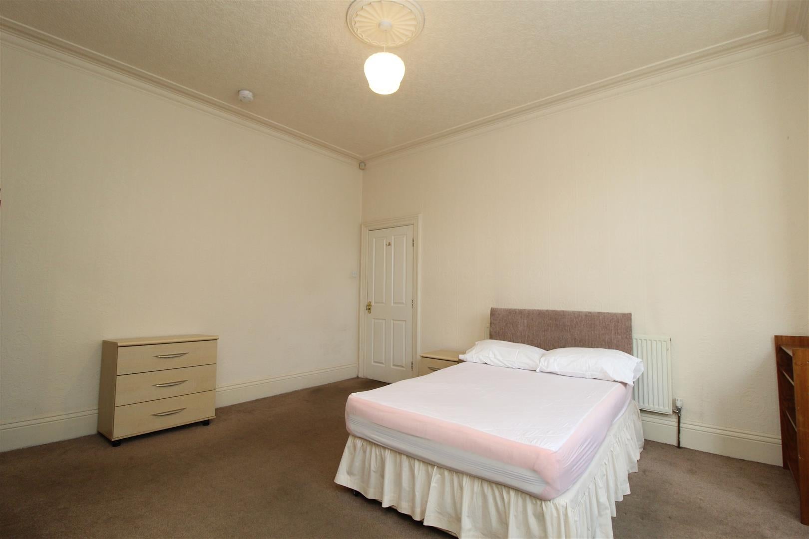 Room Haddon Road in Leeds