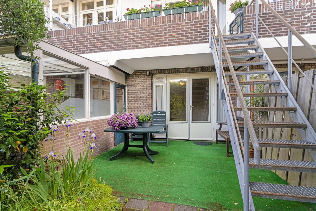 Appartement te koop: Oostplantsoen 136, Delft