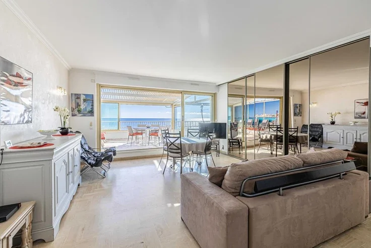 Flat Avenue du Docteur Raymond Picaud in Cannes