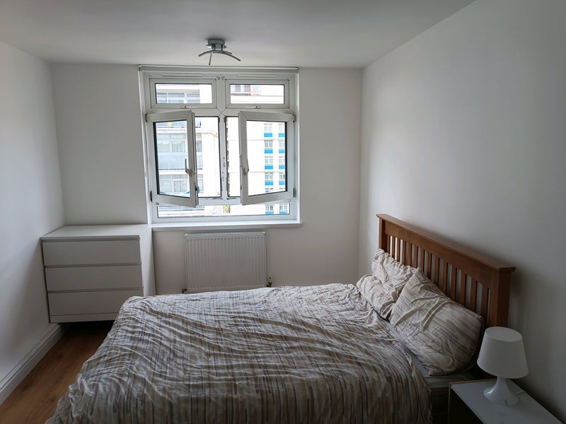 Room Bromley High Street in Greater London
