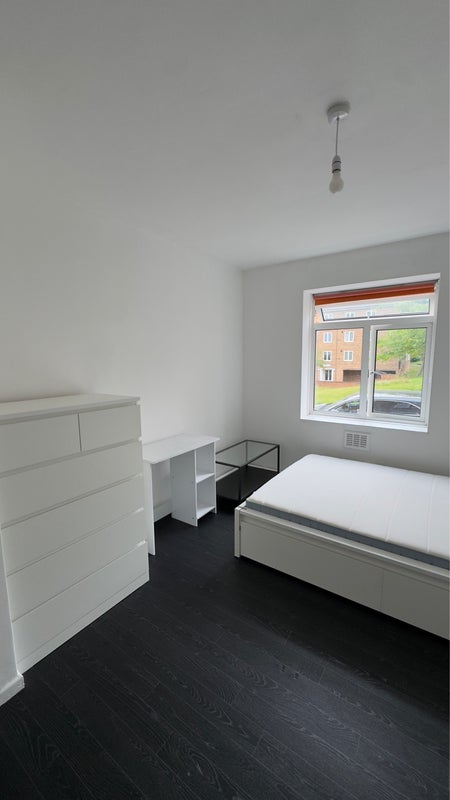 Room Dacres Road in Greater London