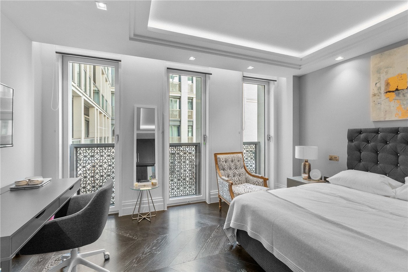 Flat Milford Lane in City of Westminster