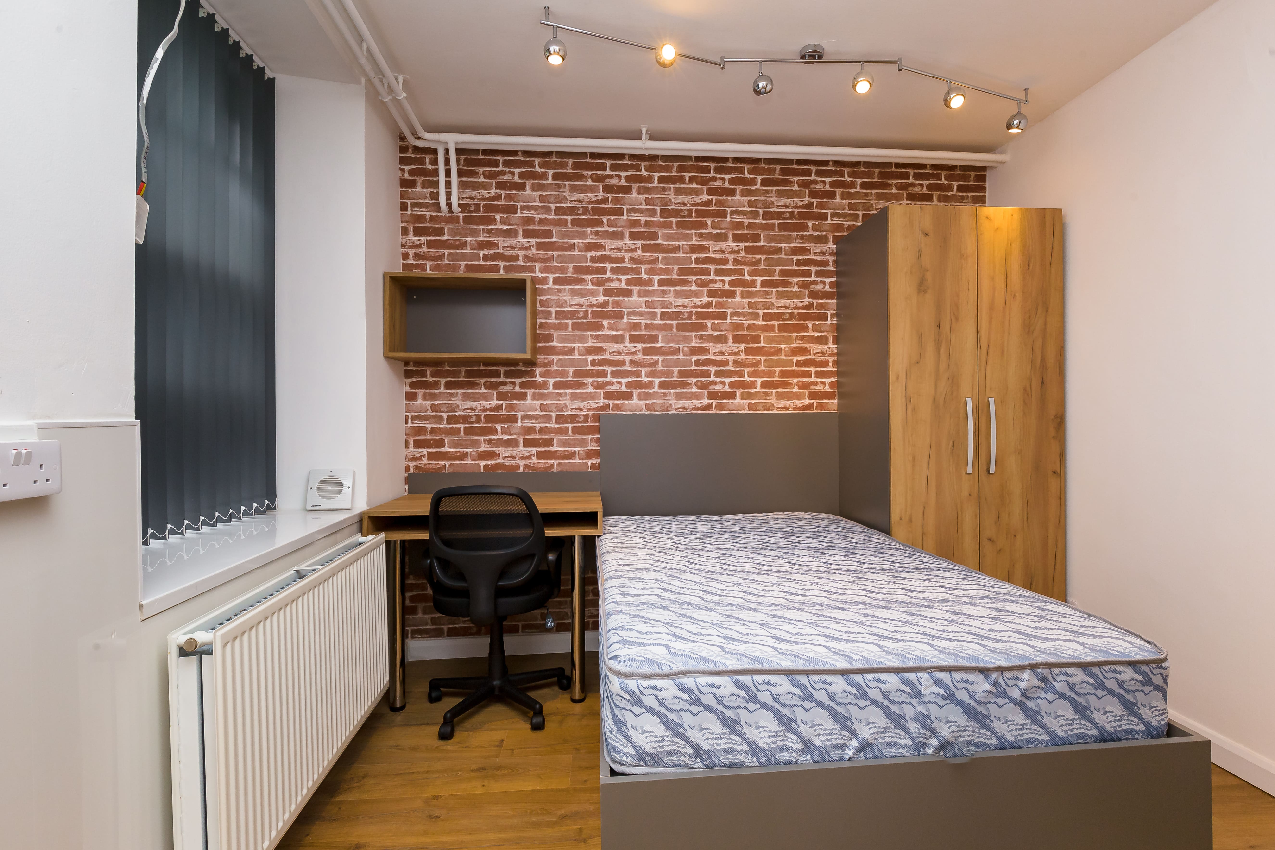 Flat Leazes Terrace in Newcastle upon Tyne