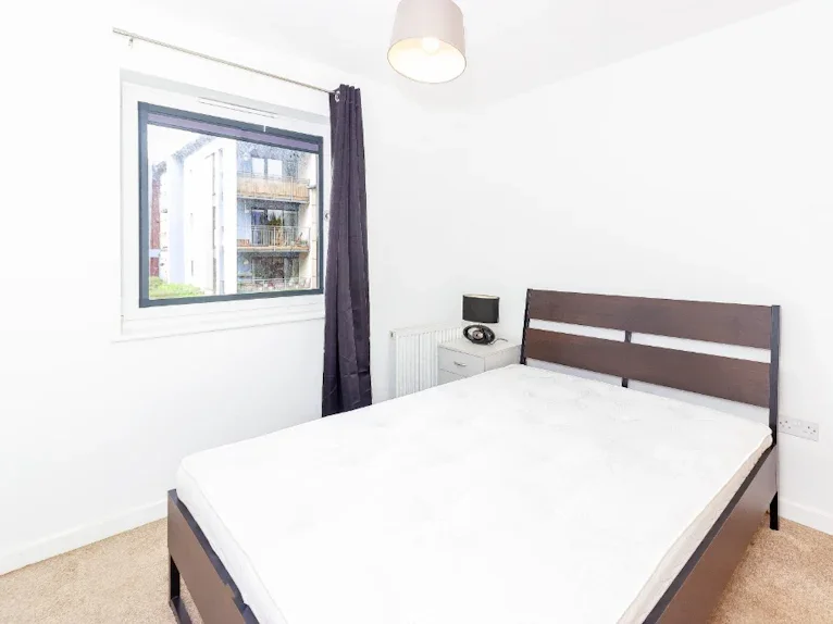 Flat East Pilton Farm Avenue in City of Edinburgh