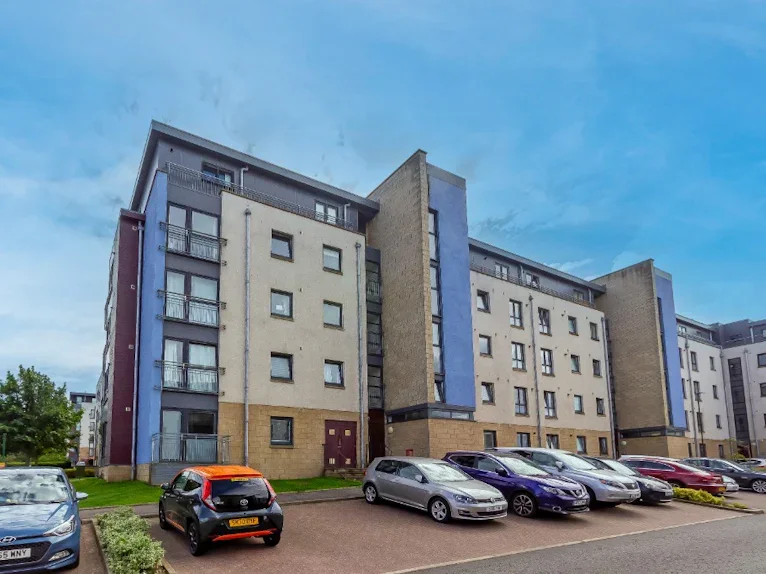 Flat East Pilton Farm Avenue in City of Edinburgh