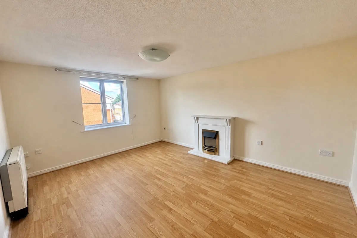 Flat Spruce Court in Wakefield