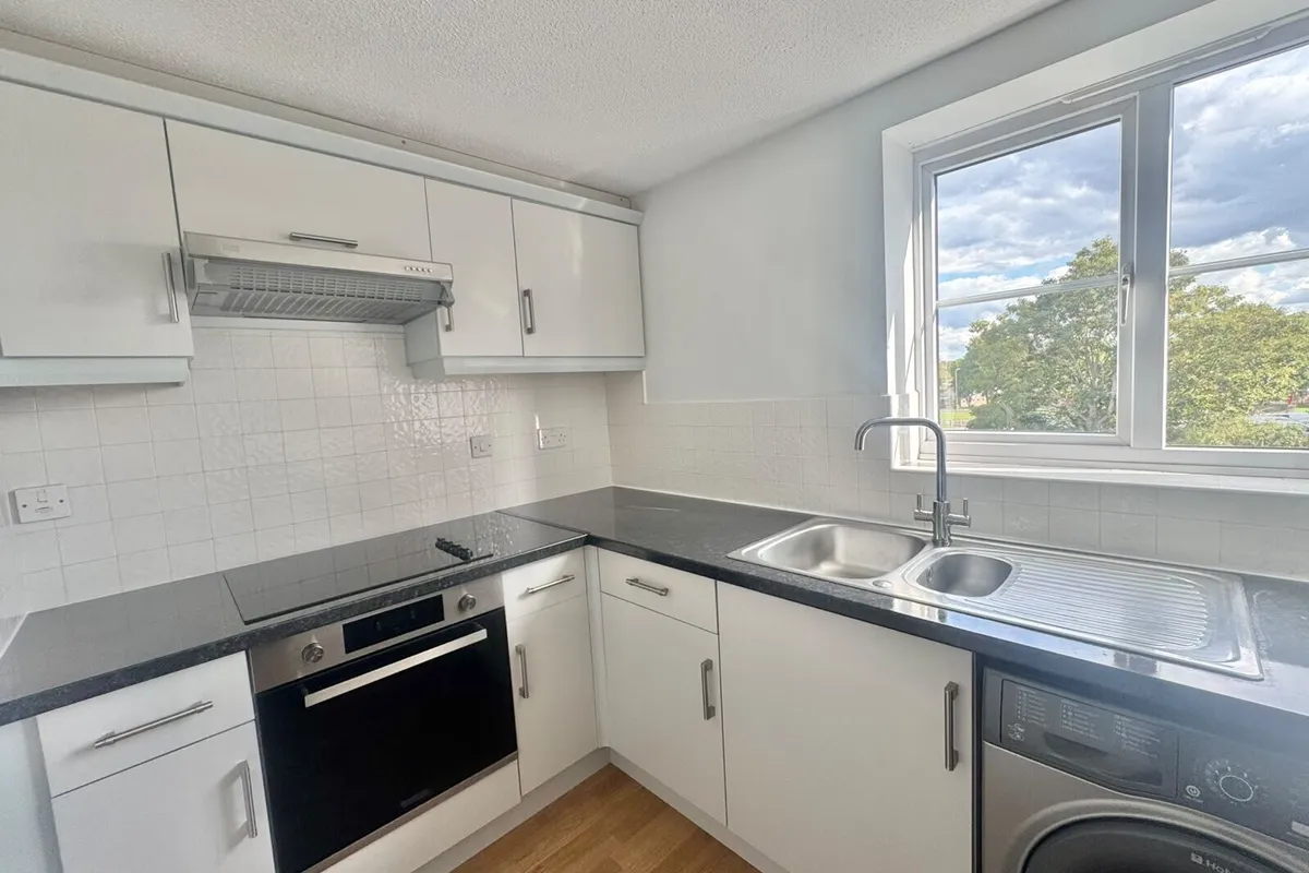 Flat Spruce Court in Wakefield
