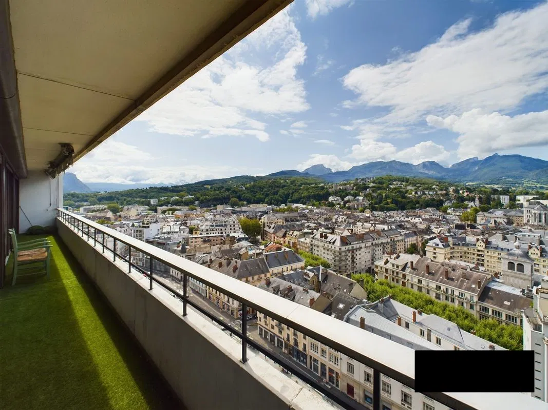 Chambre Allée Jean Mercier à Chambéry