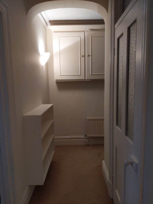 Room Lower Richmond Road in Greater London