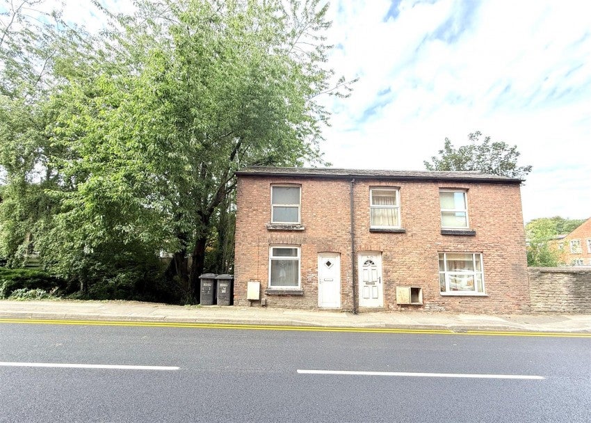 House Oxford Road in Macclesfield