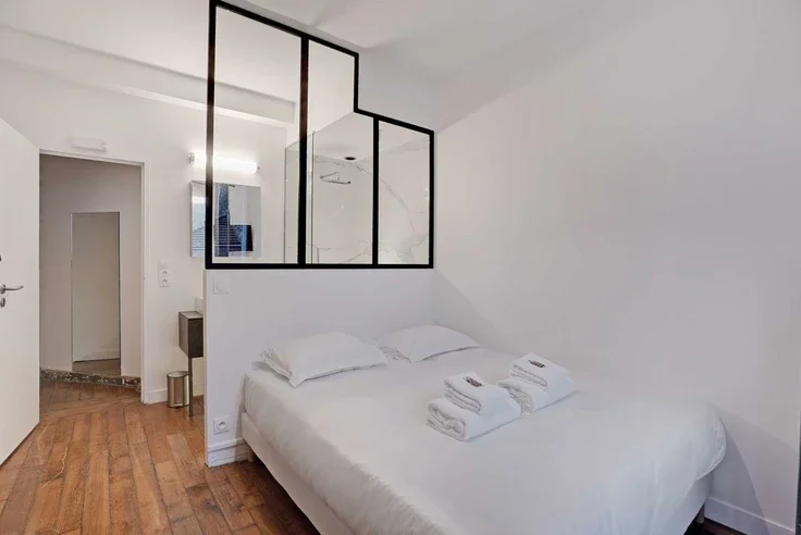 Appartement Rue du Mont Cenis à Paris