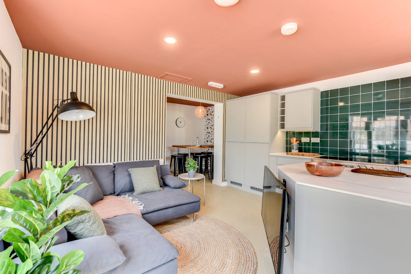 Flat Stothard Road in Bristol