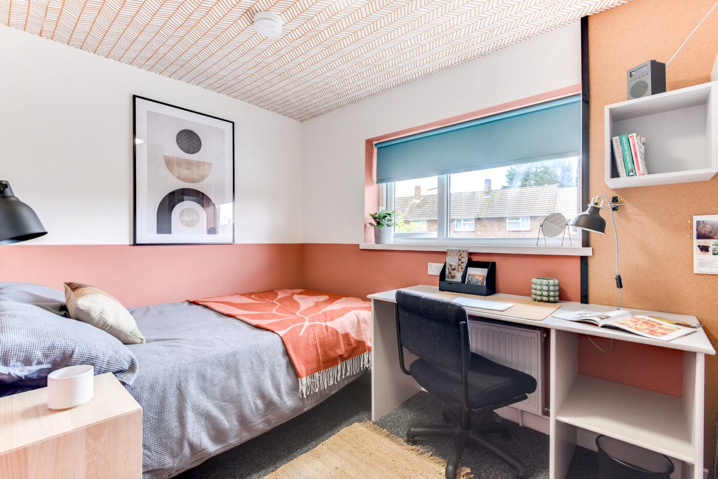 Flat Stothard Road in Bristol