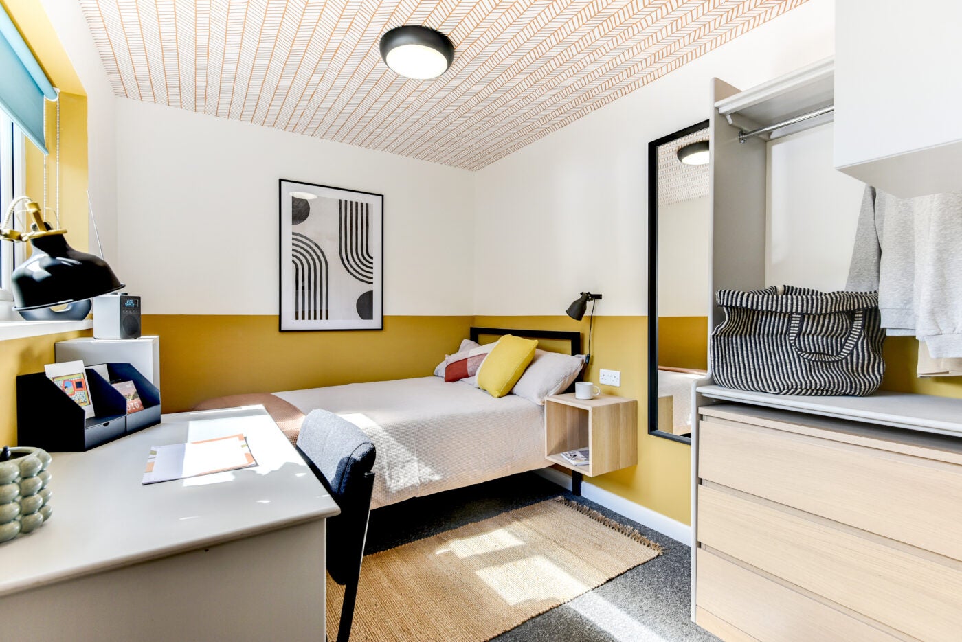 Flat Stothard Road in Bristol