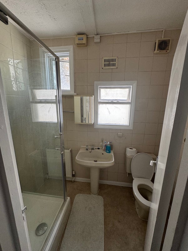 Room Shirland Road in City of Westminster