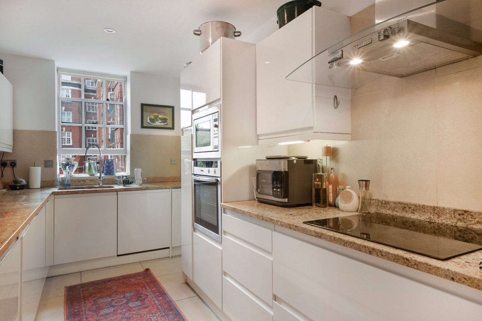 Flat St John's Wood Road in City of Westminster