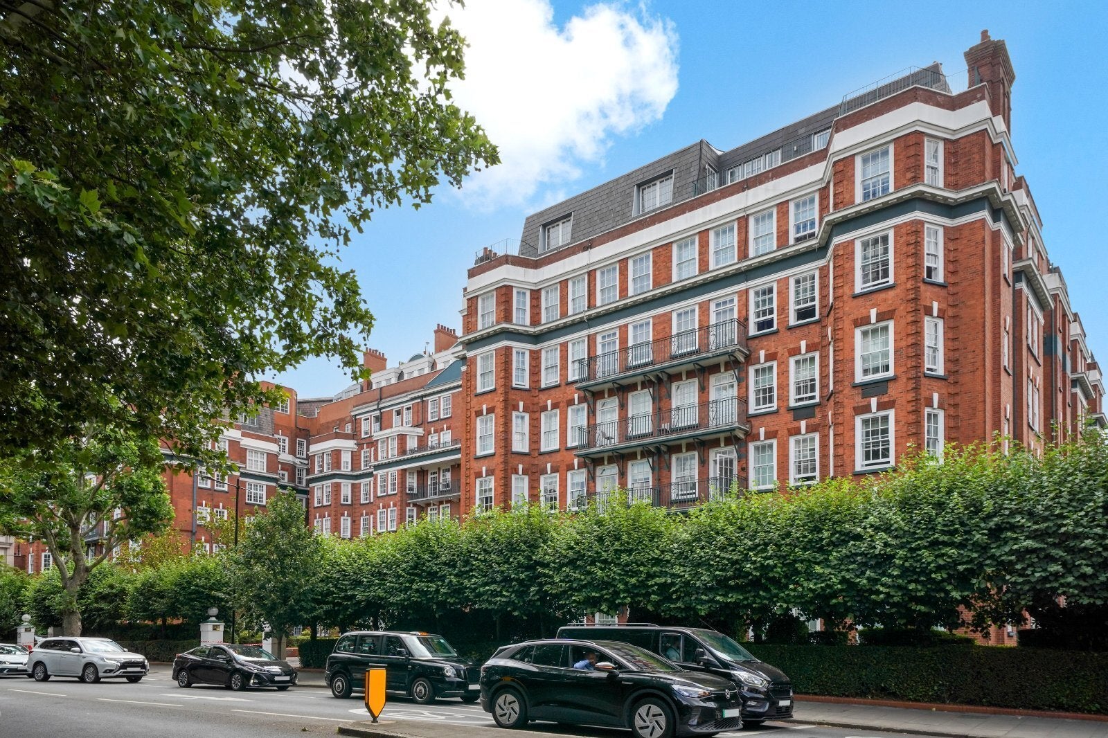 Flat St John's Wood Road in City of Westminster