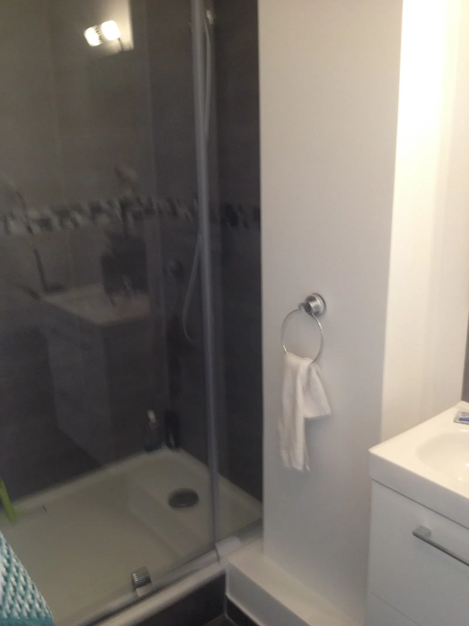 Room Rue Maurice Braunstein in Mantes-la-Jolie