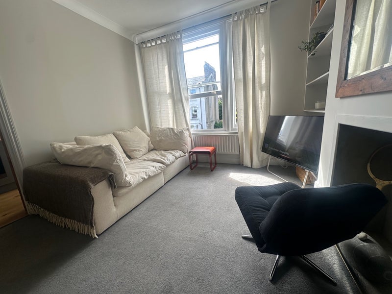 Room Osborne Road in Greater London