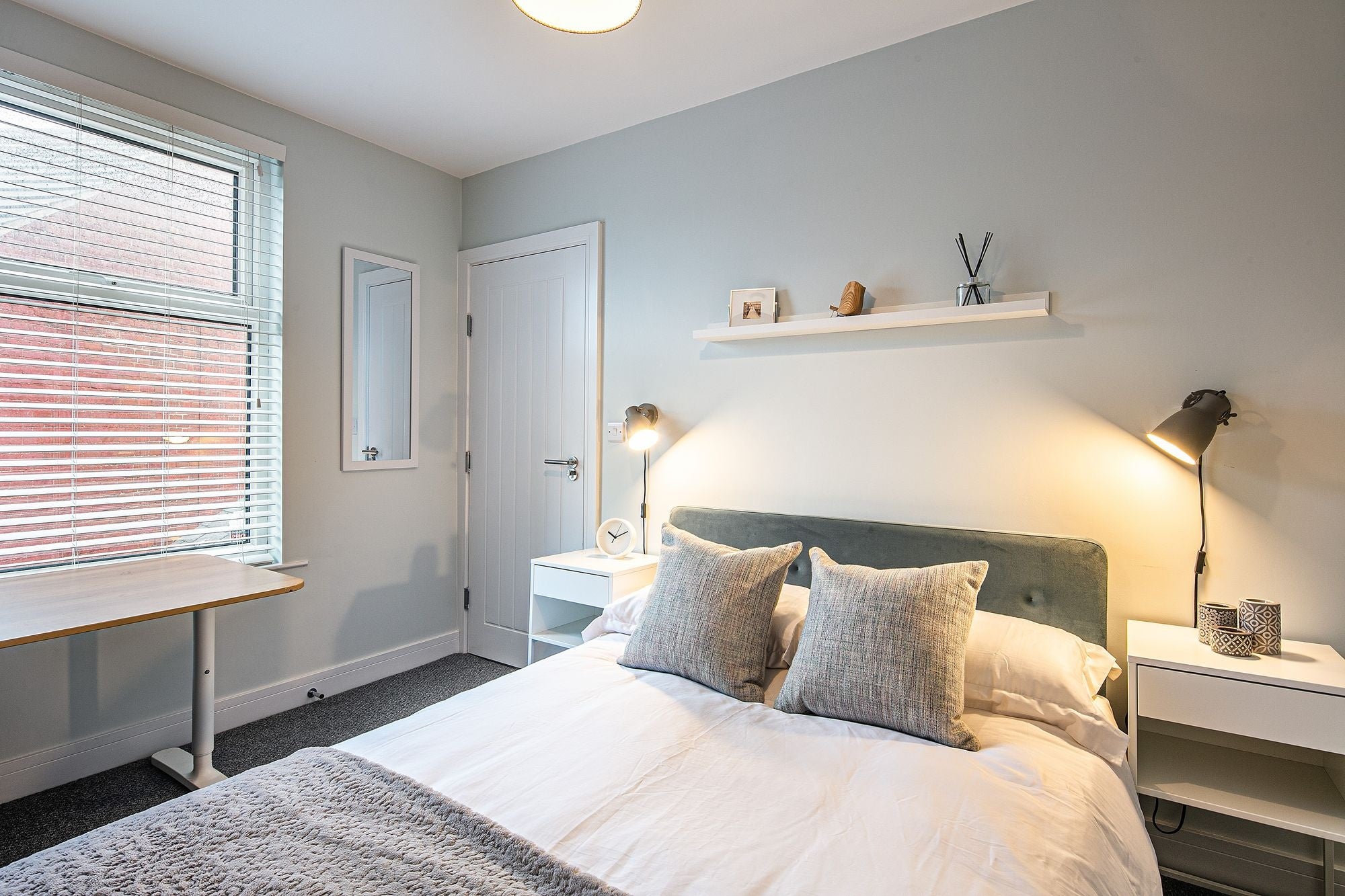 Room Vincent Road in Sheffield