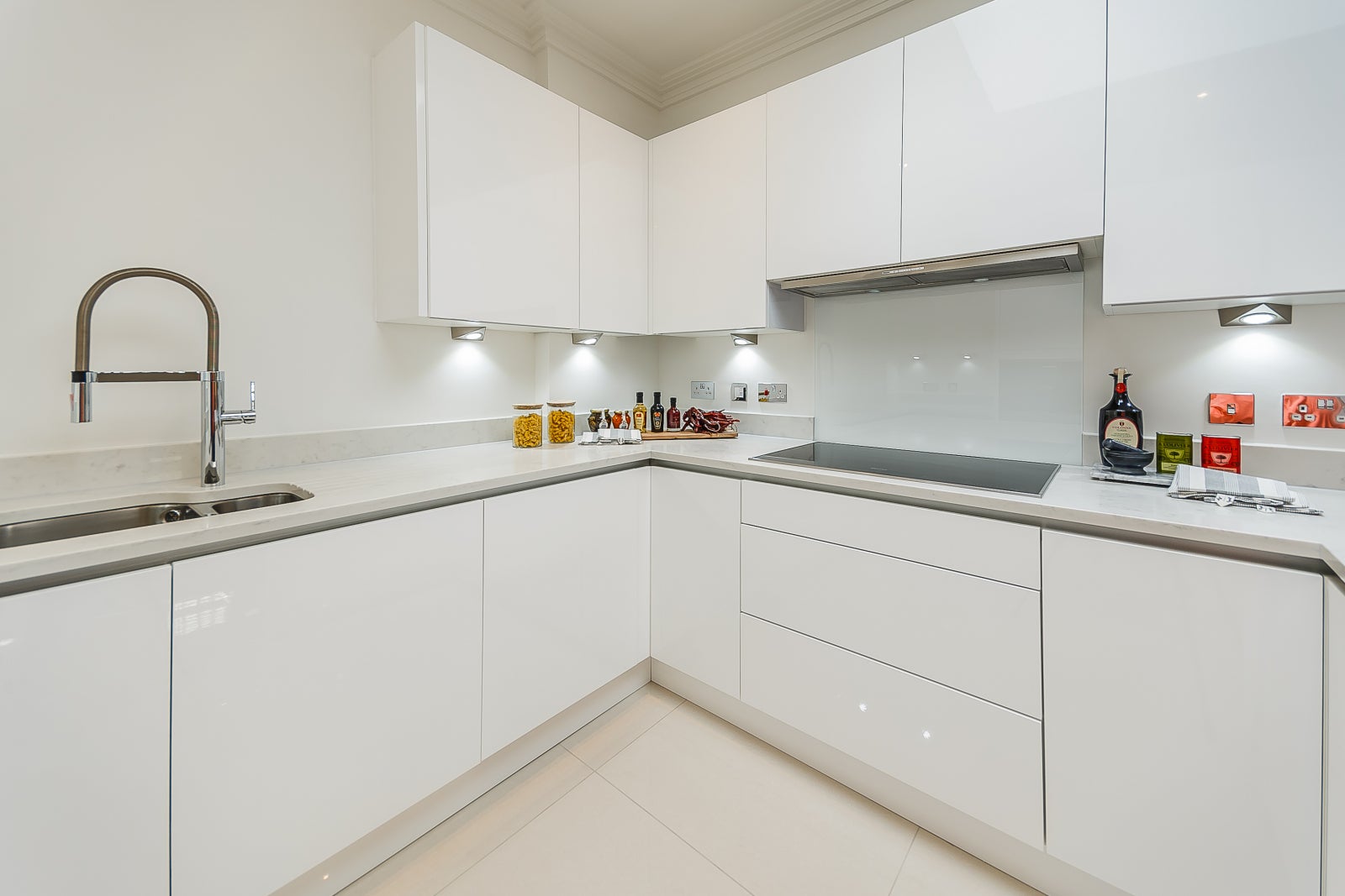 Flat Rainville Road in Greater London