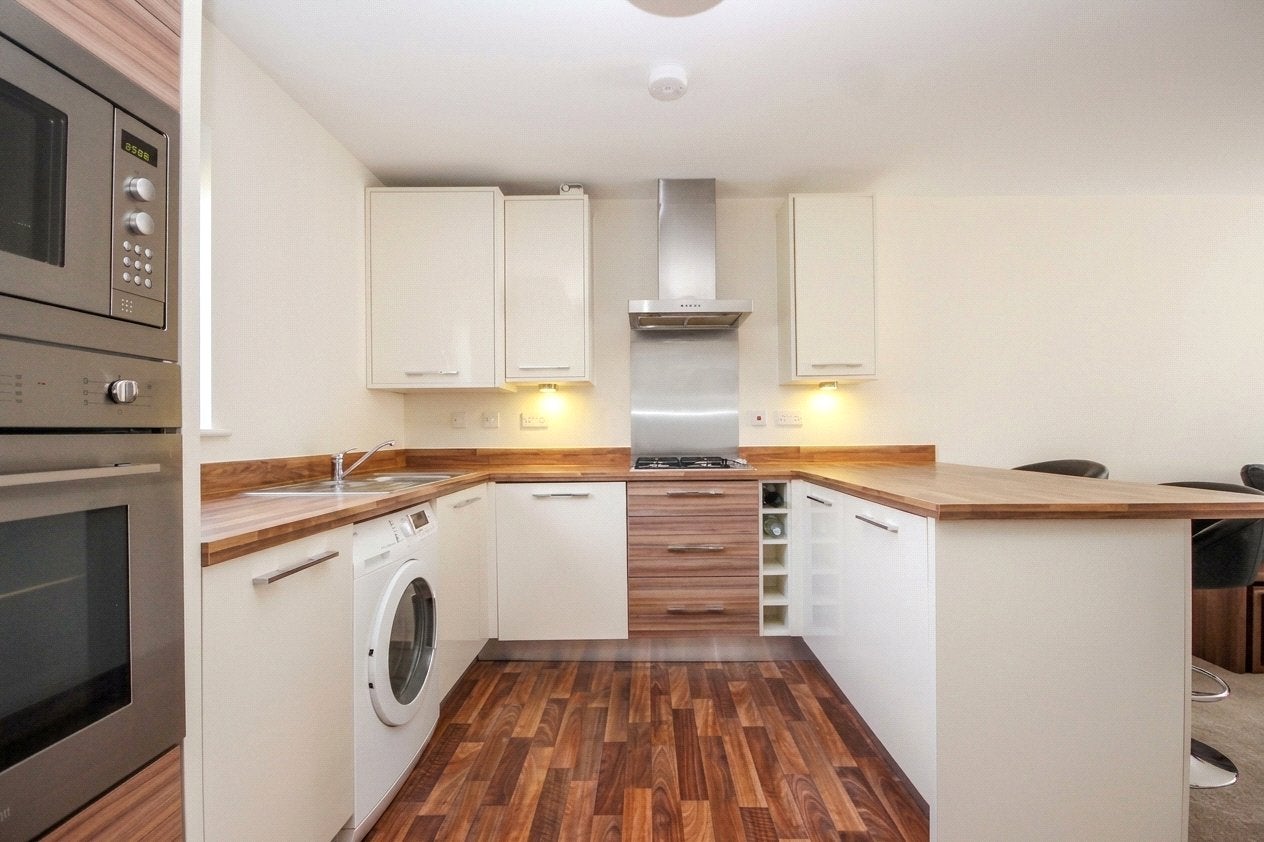 Flat Danby Street in Bristol