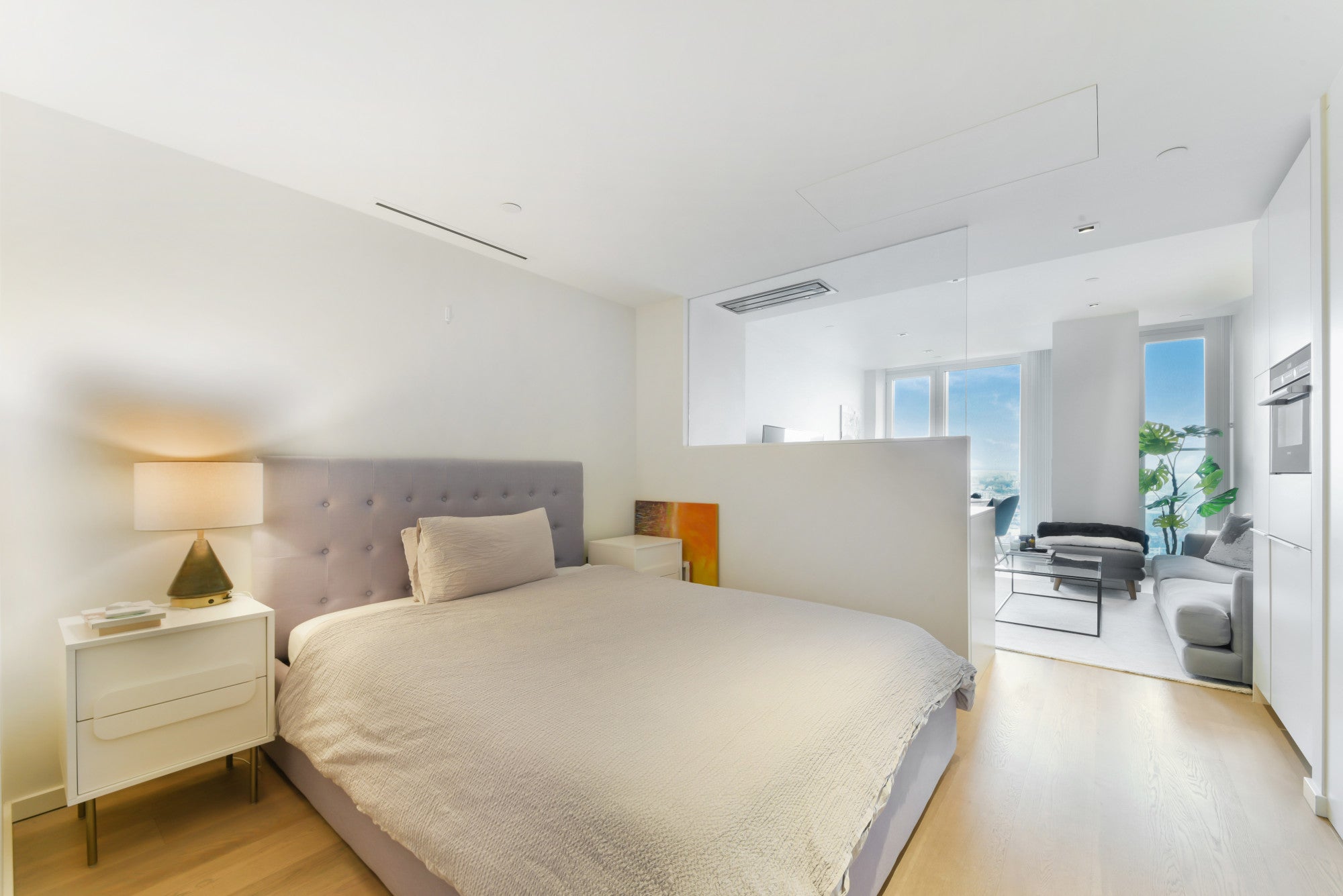Flat Hatfields in Greater London
