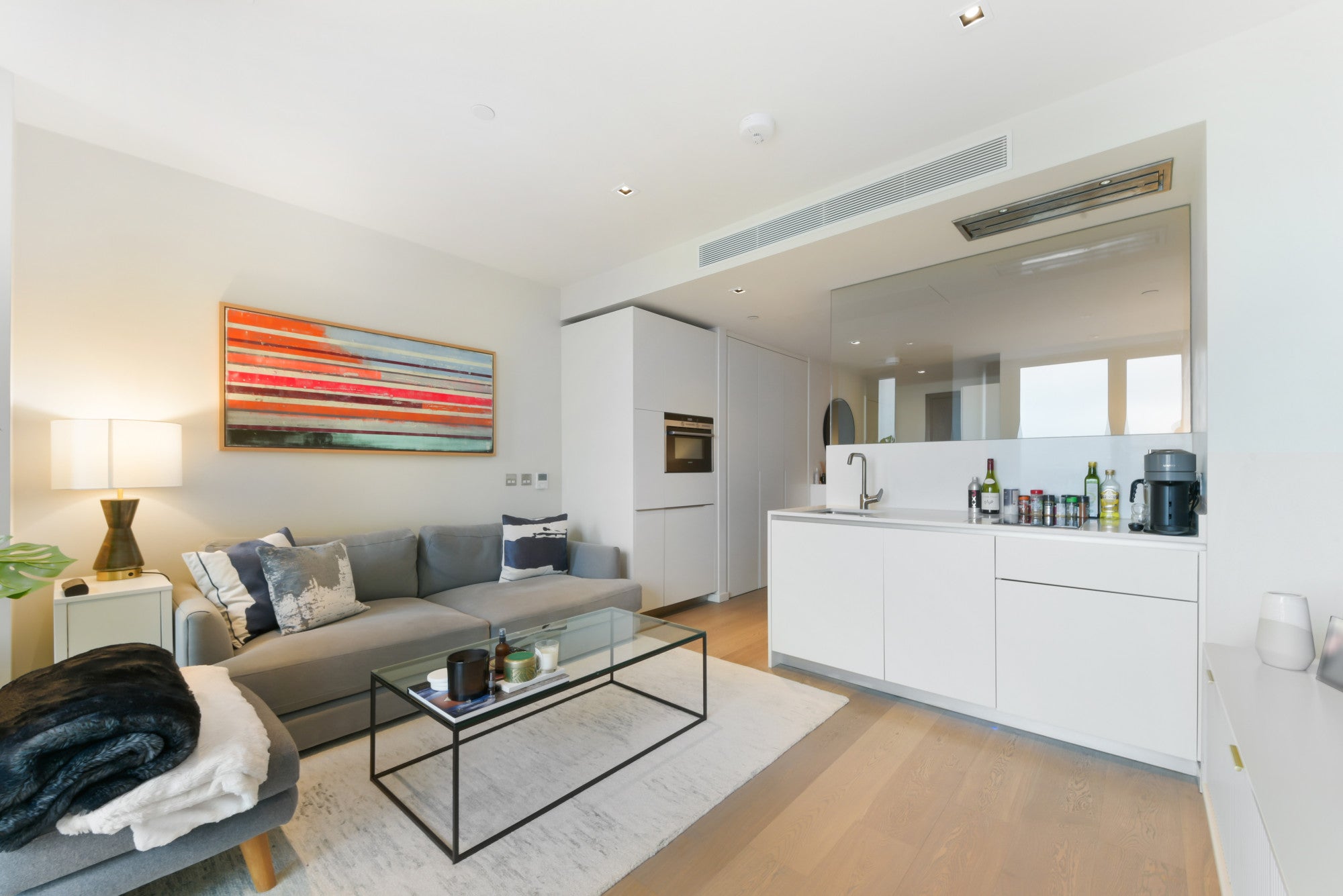 Flat Hatfields in Greater London