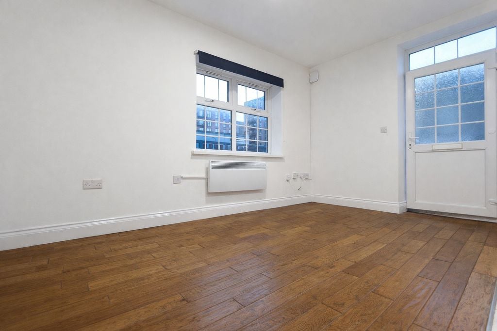 Flat Dalston Lane in Greater London