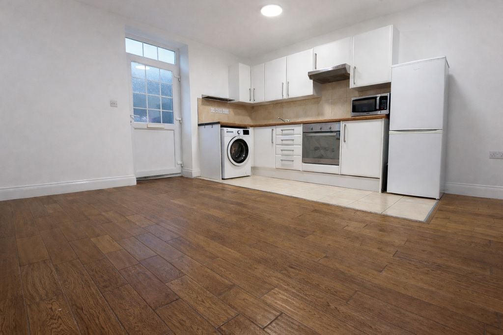 Flat Dalston Lane in Greater London