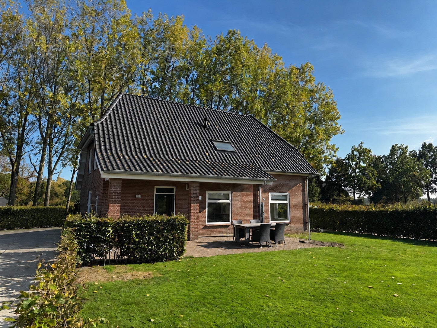 Huis Lage Raam in Haaren