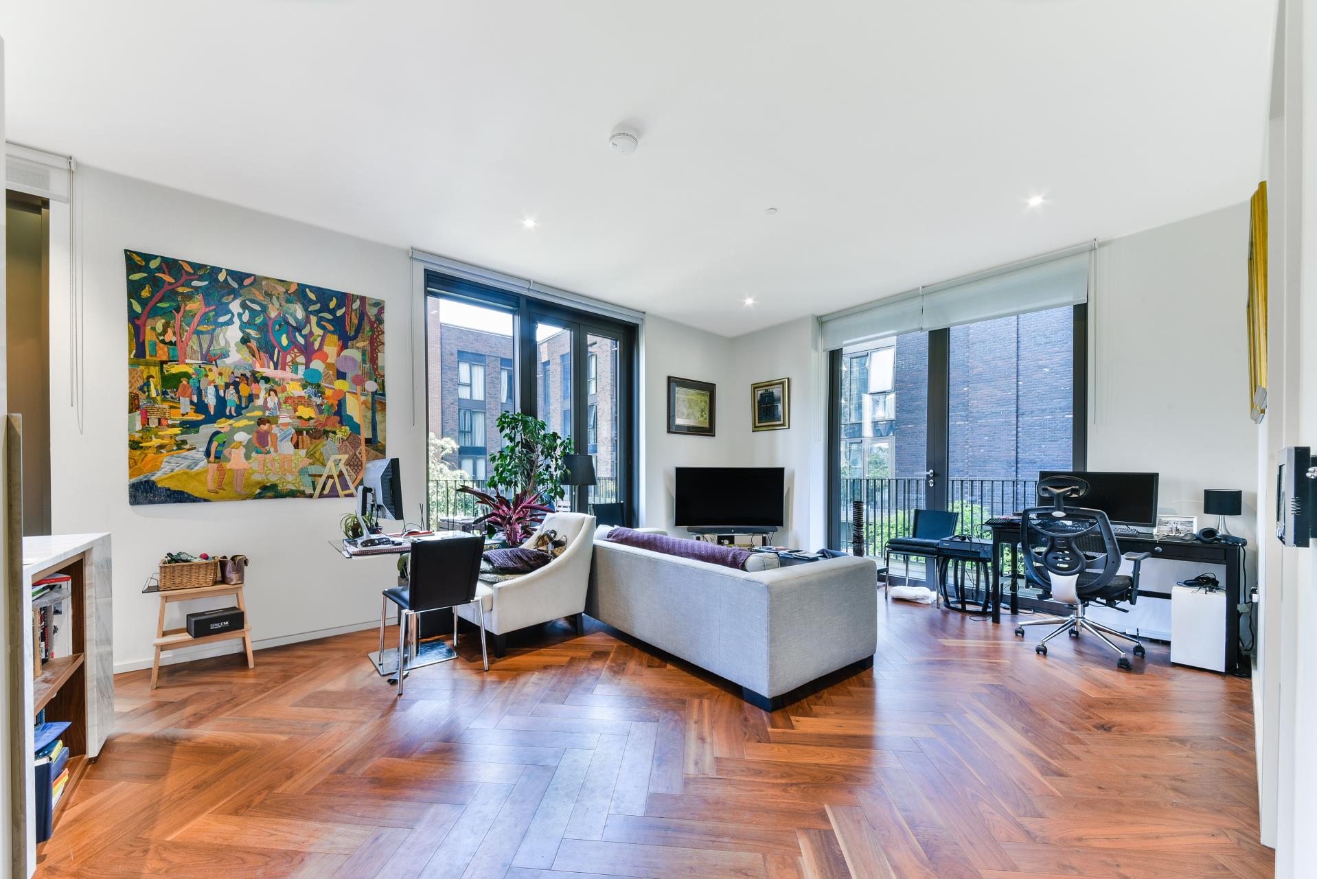 Flat New Union Square in Greater London